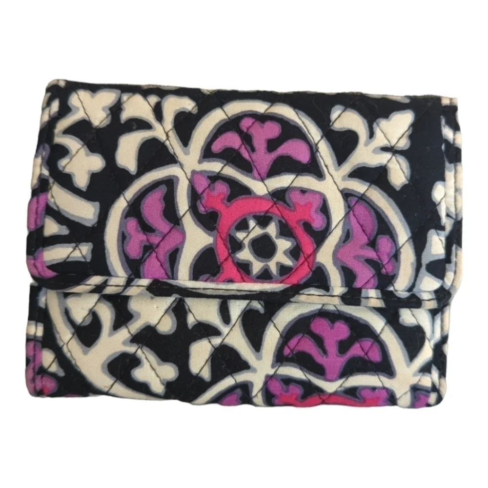 Vera Bradley Scroll Medallion Trifold Quilted Black Pink Euro Wallet Floral - Picture 2 of 9